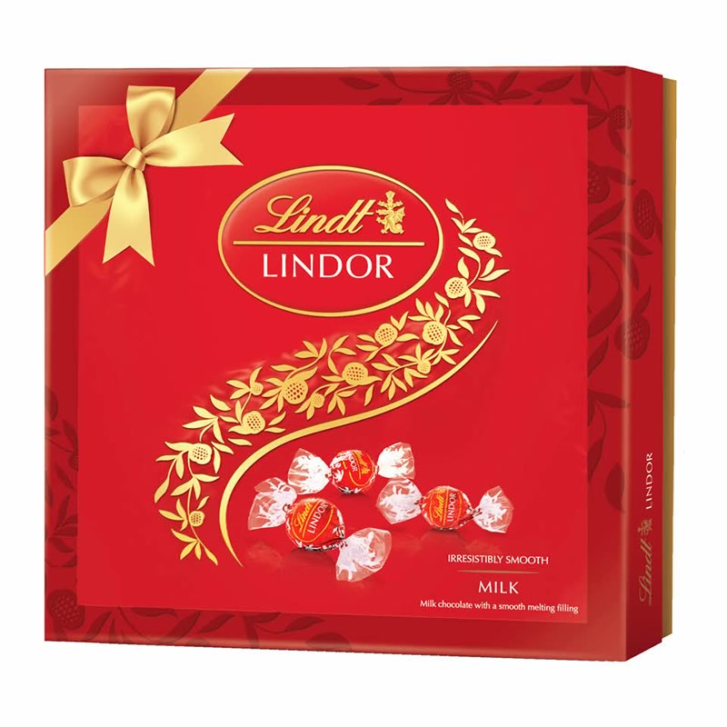 Lindt Lindor Milk Chocolate Gift Box 225g Lindt Lindor Irresistibly Smooth Milk Chocolate Gift Box 225 g - Image 1