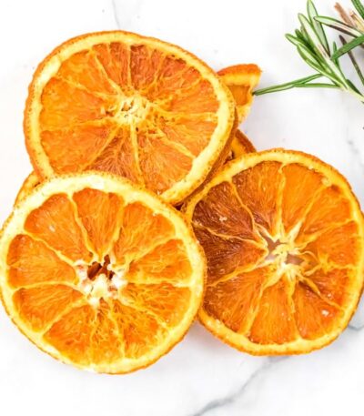 Dried orange slices slightly sugared